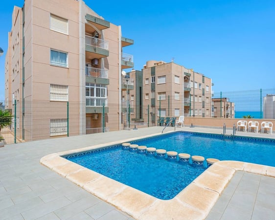 Apartment in Torrelamata - view 1