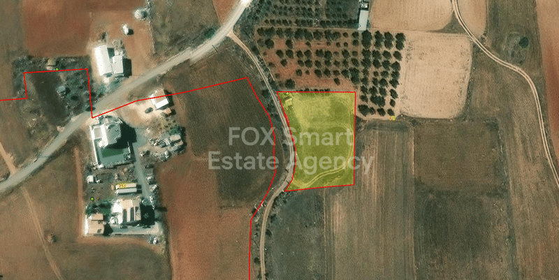 Land in Agioi Trimithias - view 1