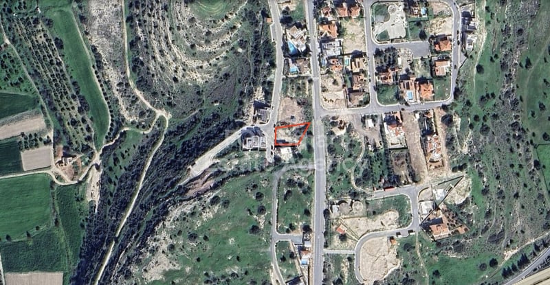 Land in Erimi - view 1