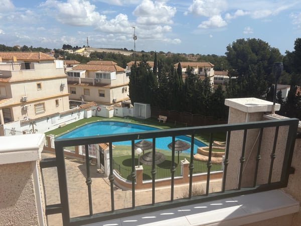 House in Algorfa - view 1