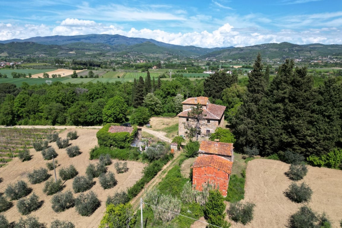 House in Arezzo - Image 3