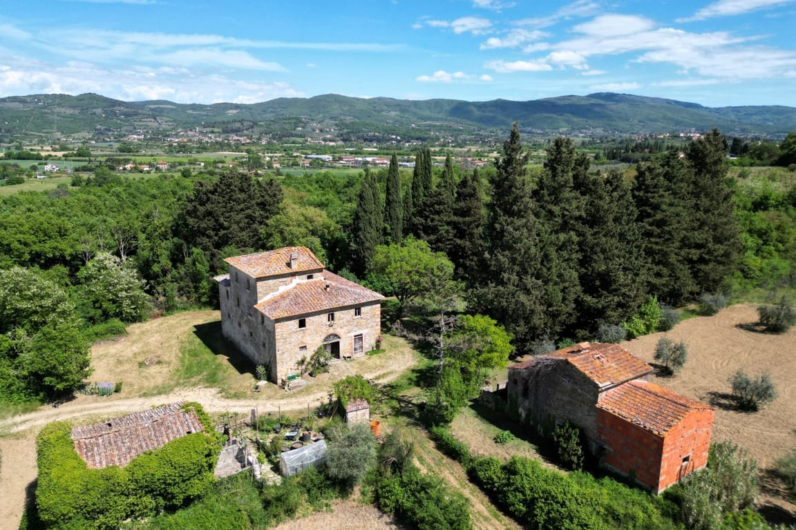 House in Arezzo - Image 2