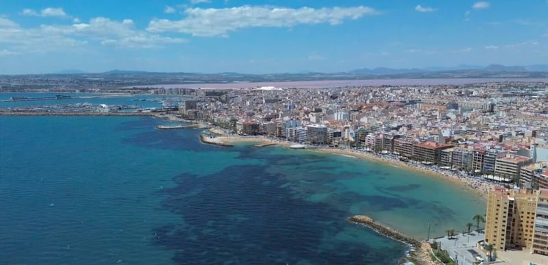 Apartment in Villajoyosa - view 1