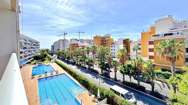 Apartment in Punta Prima - view 1