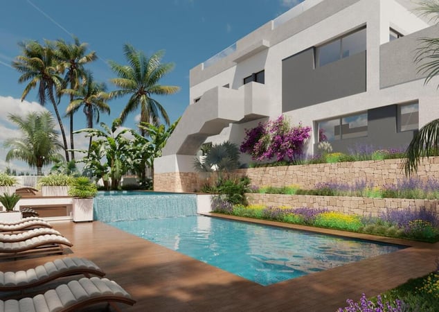 House in La Zenia - view 1