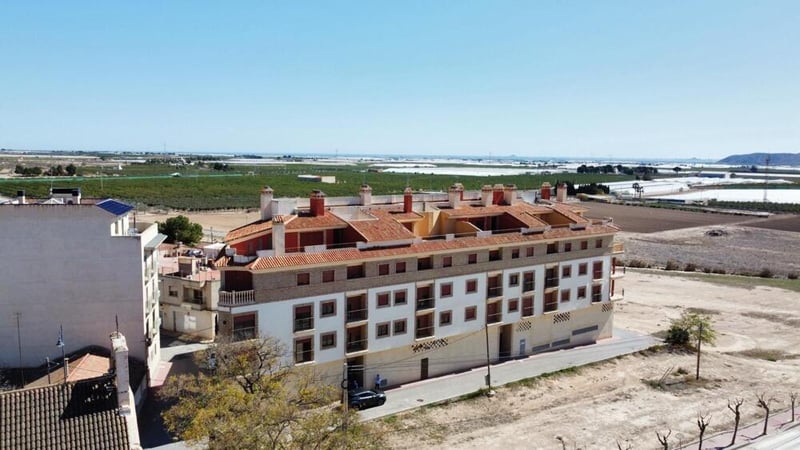 Apartment in Avileses - view 1