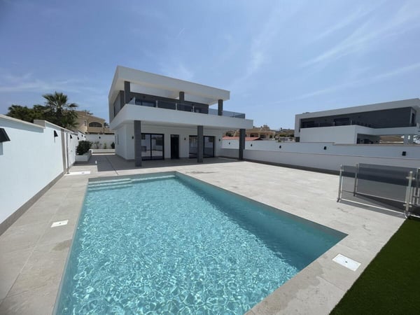 Villa in Ciudad Quesada - view 1