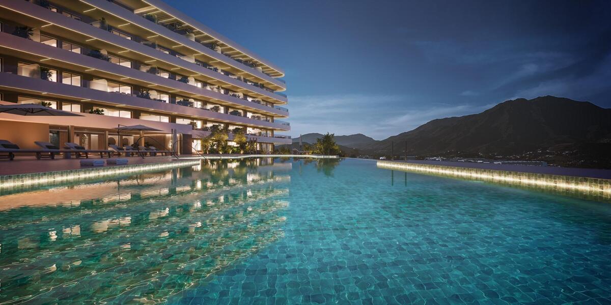 Apartment in Estepona - Image 2