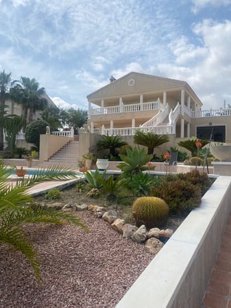 Villa in Algorfa - view 1