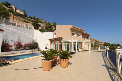 Villa in Altea - Image 2