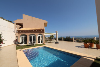 Villa in Altea
