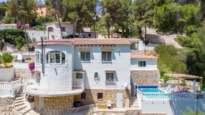 Villa in Benissa - view 1