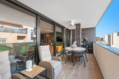 Apartment in Ciudad Jardin - view 1