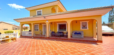 Villa in Torrevieja - view 1