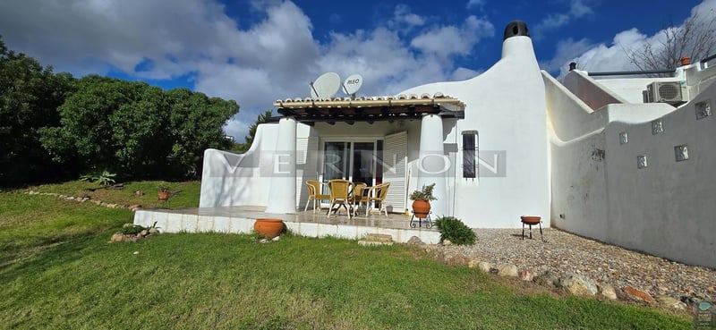 Villa in Carvoeiro - view 1