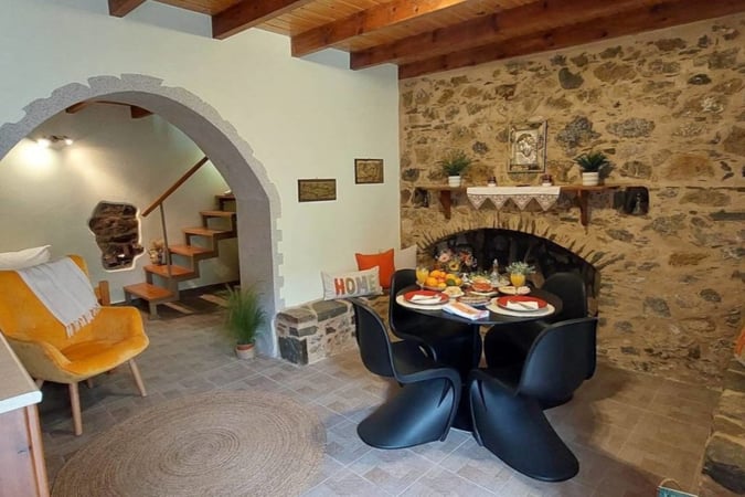 House in Sfaka - view 1