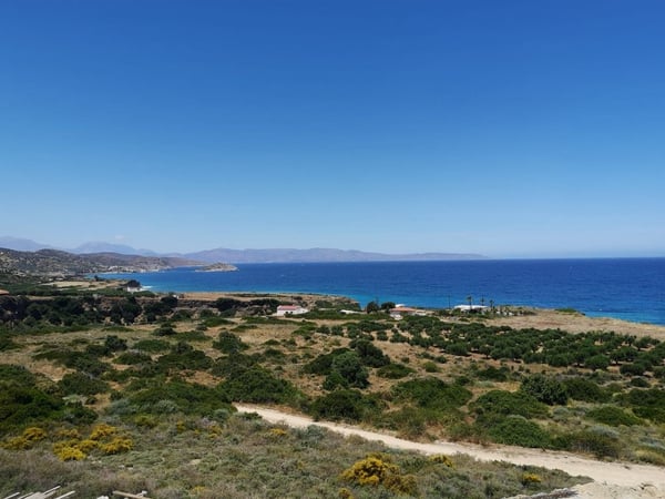House in Sfaka - view 1