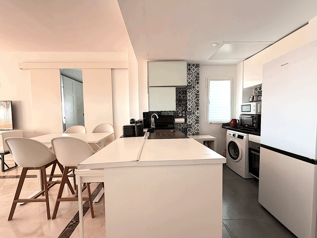 Penthouse in Bel-Air - Image 3