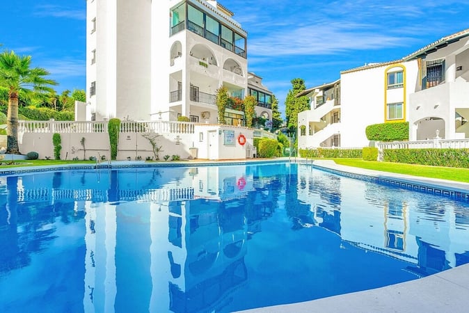 House in Riviera del Sol - view 1