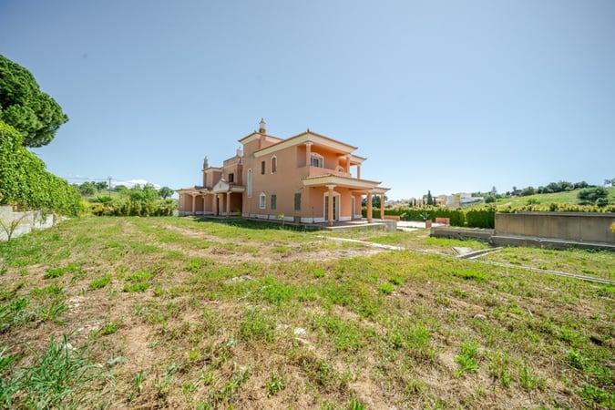 House in Portelas - view 1