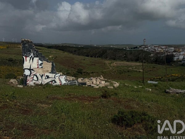 Land in Vila do Bispo - view 1