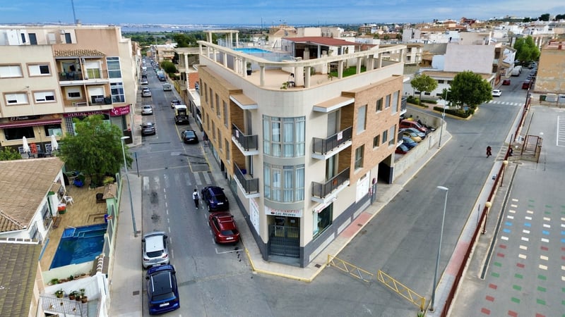 House in San Miguel de Salinas - view 1