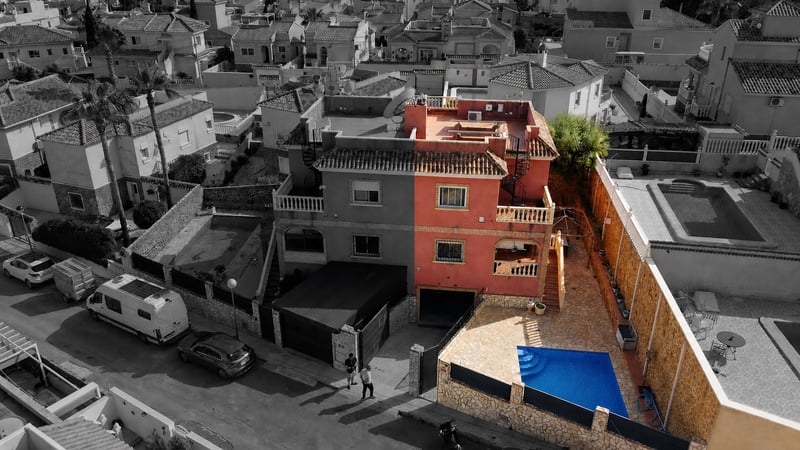 House in San Miguel de Salinas - view 1