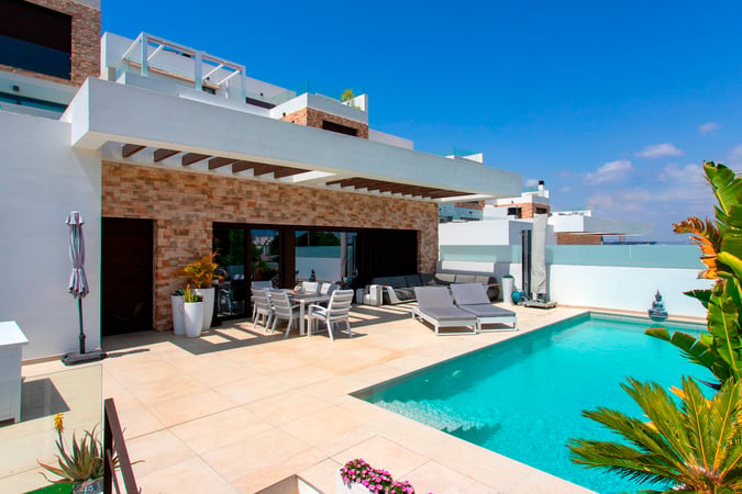 Villa in Rojales - view 1