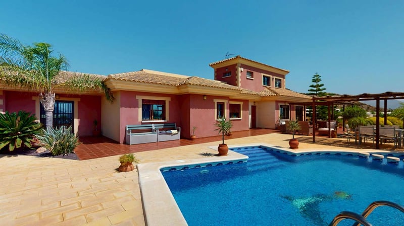 Chalet in Aguilas - view 1
