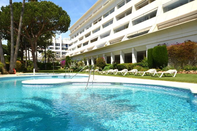 Apartment in Marbella - view 1