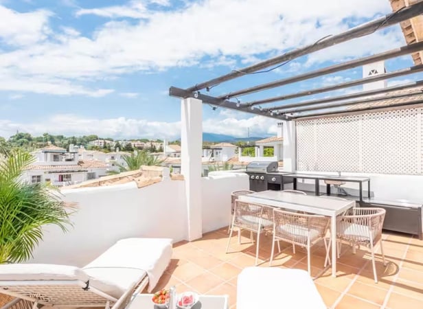 Penthouse in Nueva Andalucia - view 1