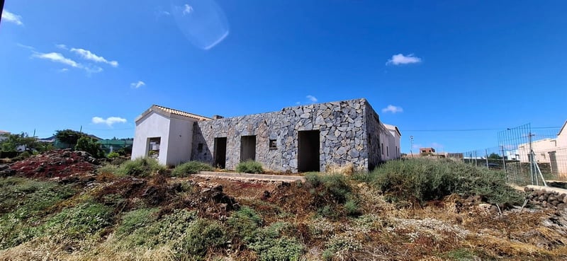 House in Villaverde - view 1