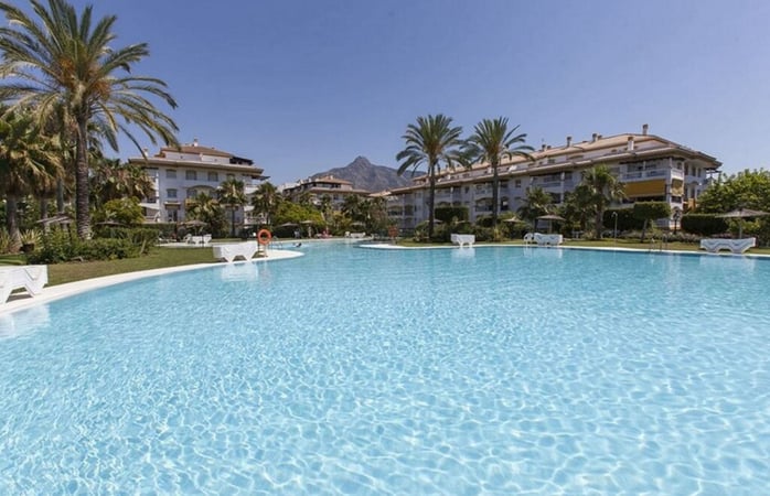 House in Nueva Andalucia - view 1