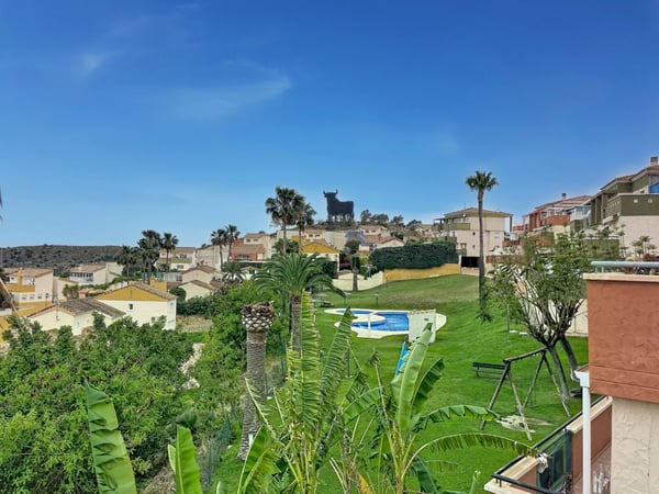 Apartment in Finestrat - view 1