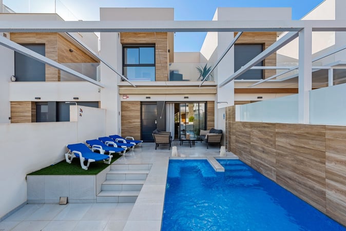 House in Rojales - view 1