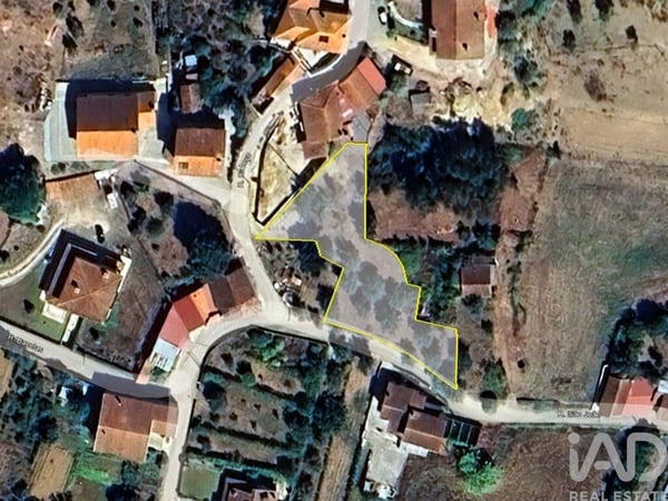 Land in Miranda do Corvo - view 1