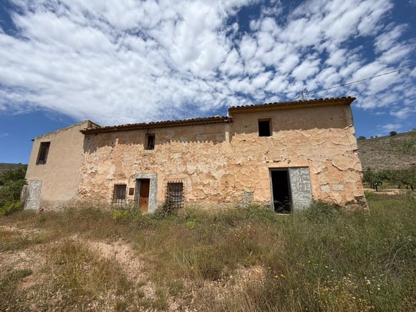 House in Hondon de las Nieves - view 1
