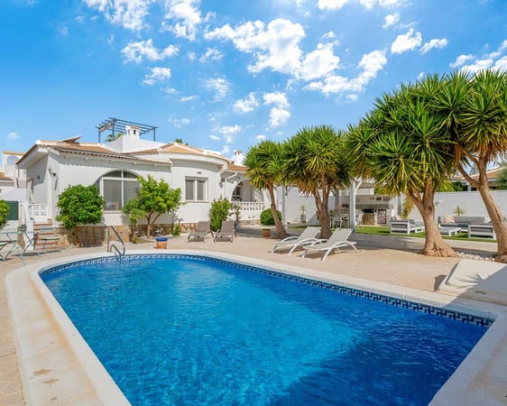 Villa in Ciudad Quesada - view 1