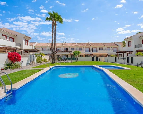 Villa in Ciudad Quesada - view 1