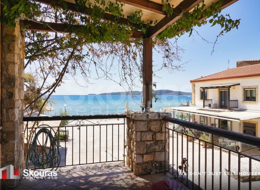 Apartment in Gialova - view 1