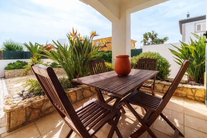Villa in Vale de Caranguejo - view 1