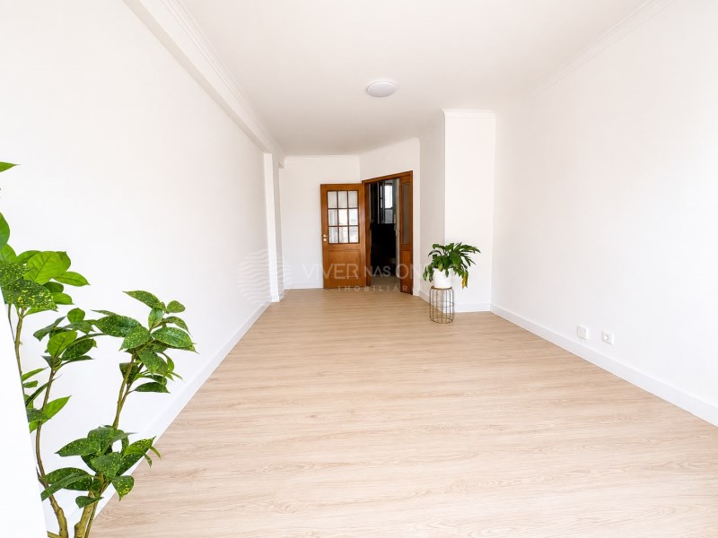 Apartment in Vila Nova de Gaia (Santa Marinha)