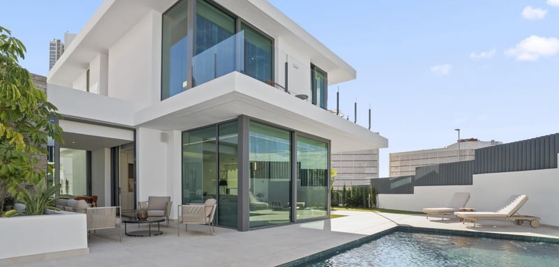 House in Raco de l'Oix - view 1