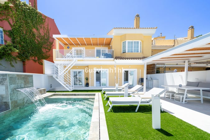 House in La Mairena - view 1