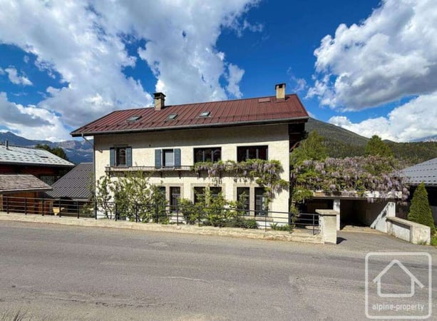 Apartment in Les Chavants - view 1