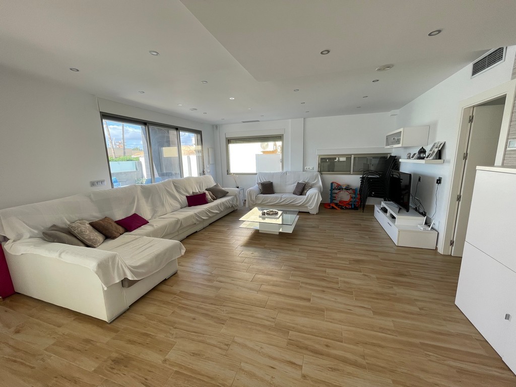 Villa in Mar de Cristal - Image 3