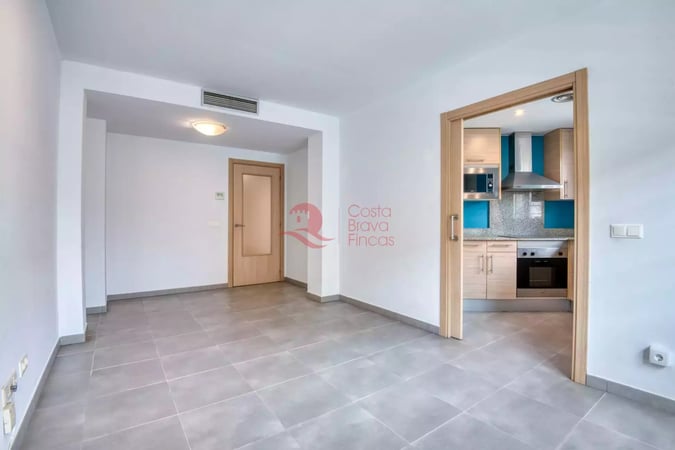 Apartment in Sant Feliu de Guixols - view 1