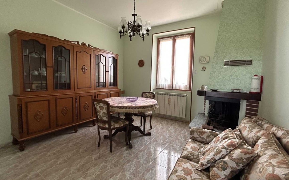 House in Montegabbione - Image 2