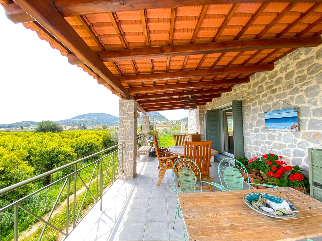 Villa in Asini - Image 2