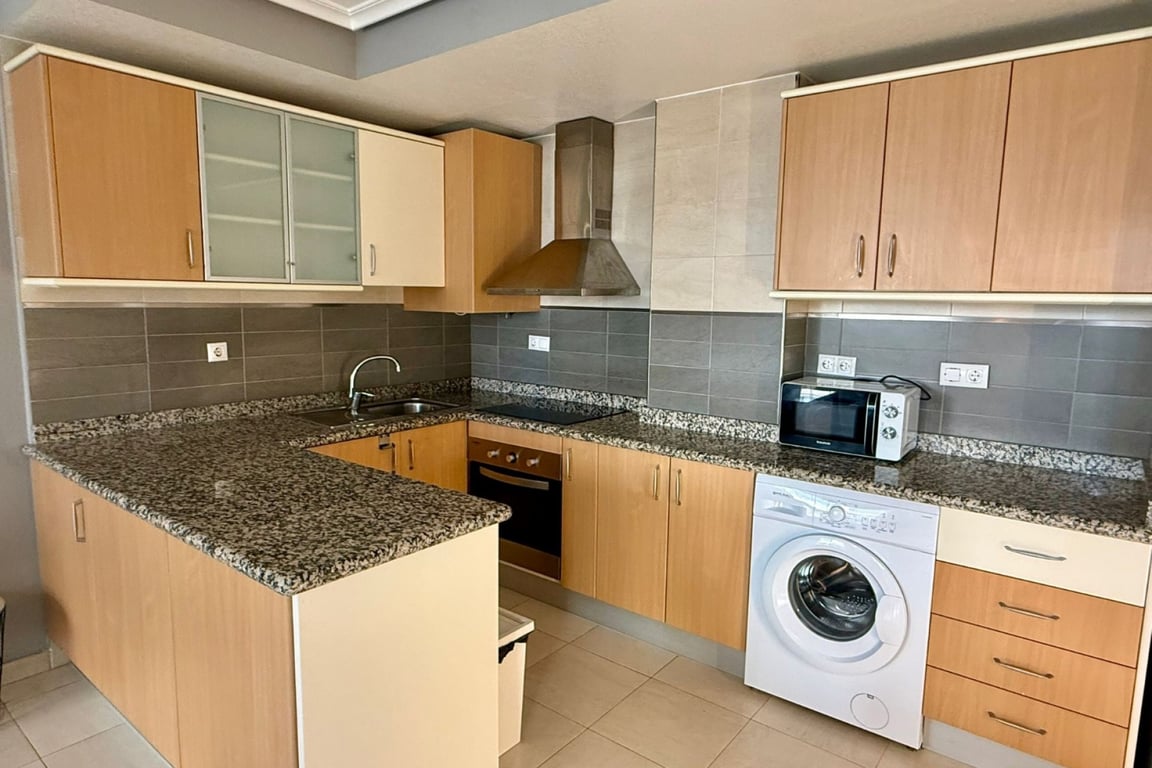 Apartment in Formentera de Segura - Image 3